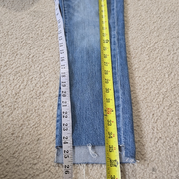 NWT Madewell The High Rise Slim BoyJean Distressed Size 25 - Picture 9 of 16